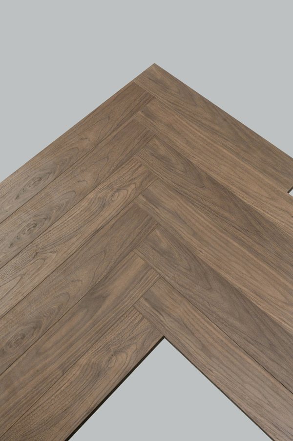 sàn gỗ xương cá cốt đen Hamaz