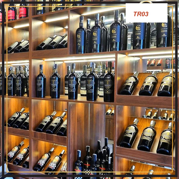 xuong-san-xuat-tu-trung-bay-san-pham-ha-noi