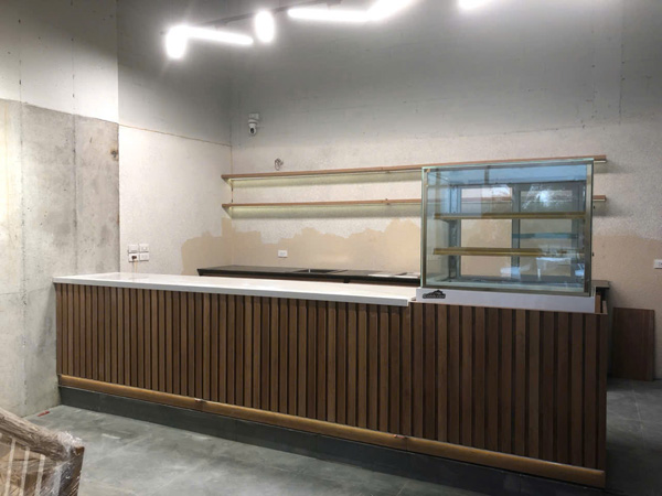 xuong-san-xuat-quay-bar-quay-pha-che-cafe-quay-le-tan-ha-noi