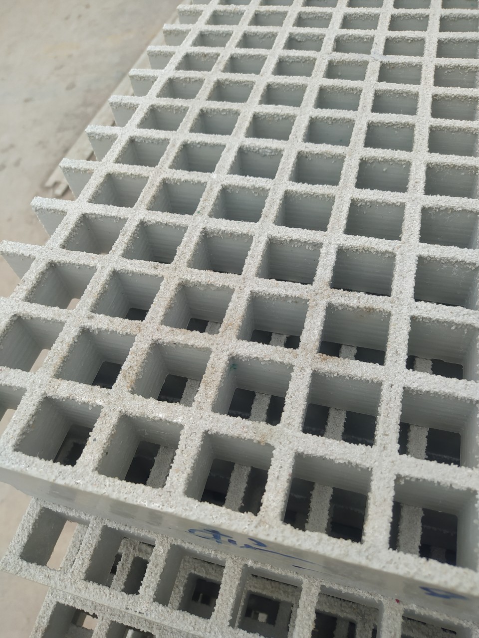 tấm composite FRP