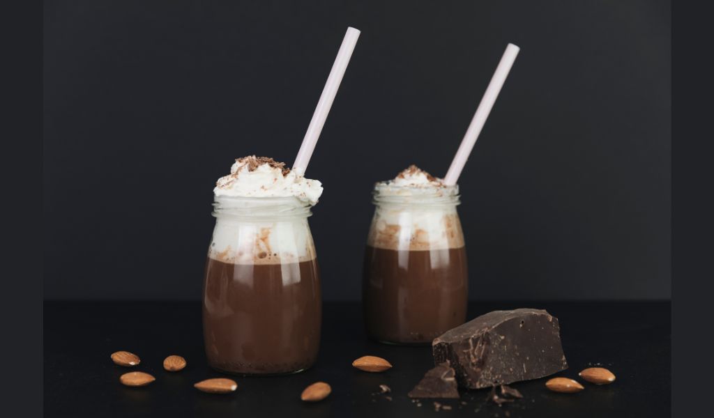 Sữa Socola lạnh Belcholat & Phô mai muối biển