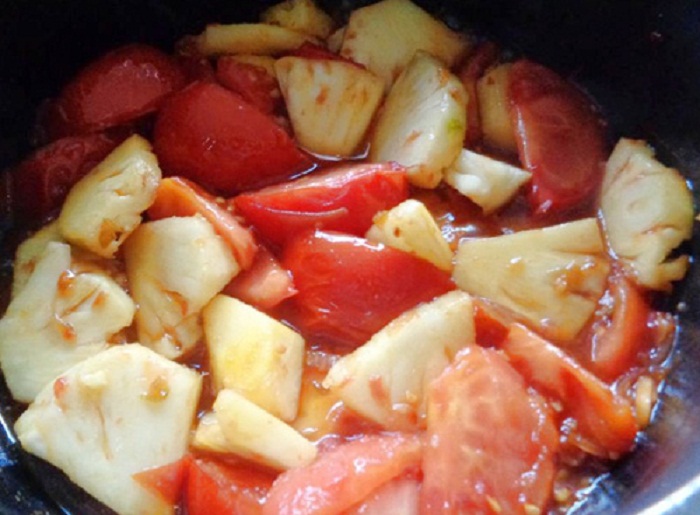 cá ngừ kho thơm cà