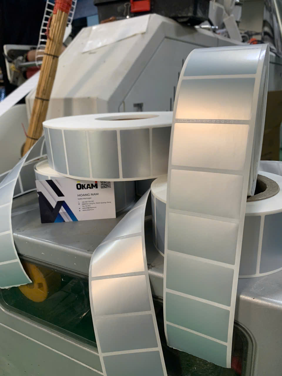 Decal xi bạc 50x30 cuộn dài 50m Okami