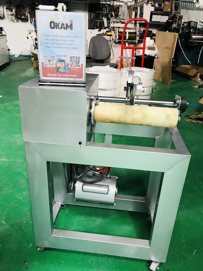 Máy cắt ống giấy Okami