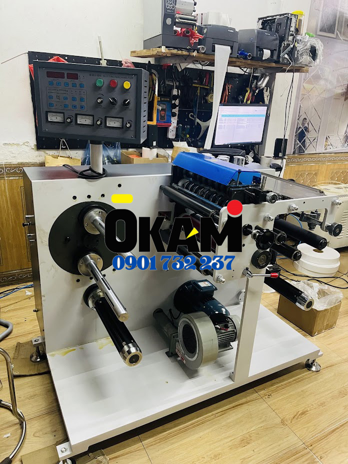 Máy chia decal dạng cuộn OSM350