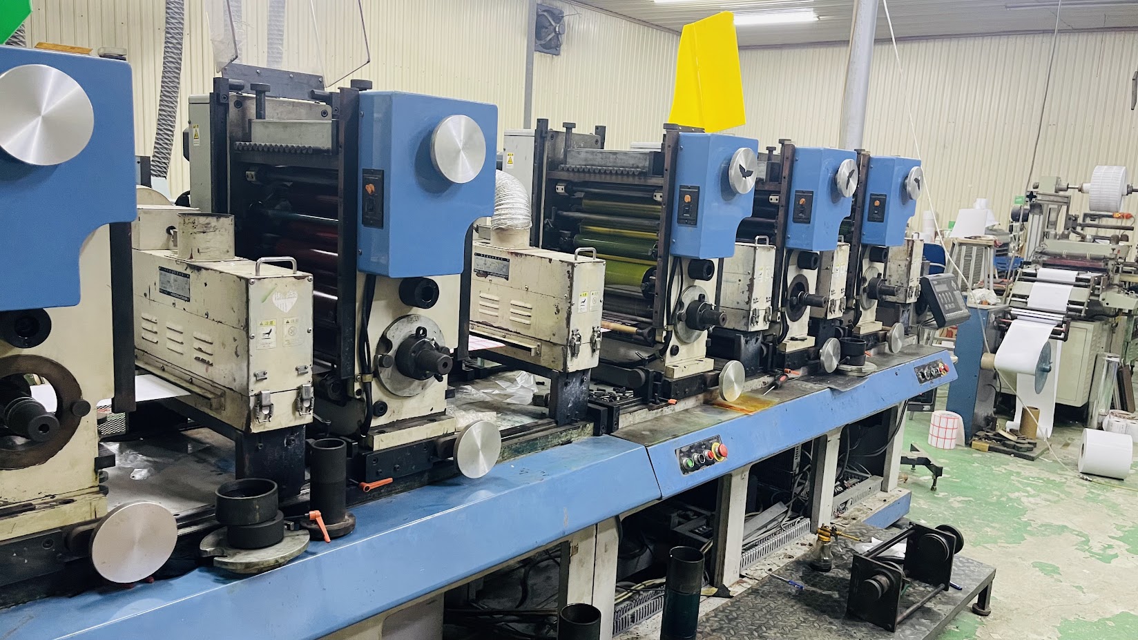 Máy in letterpress Lintec LPM-300 6 màu đã qua sử dụng