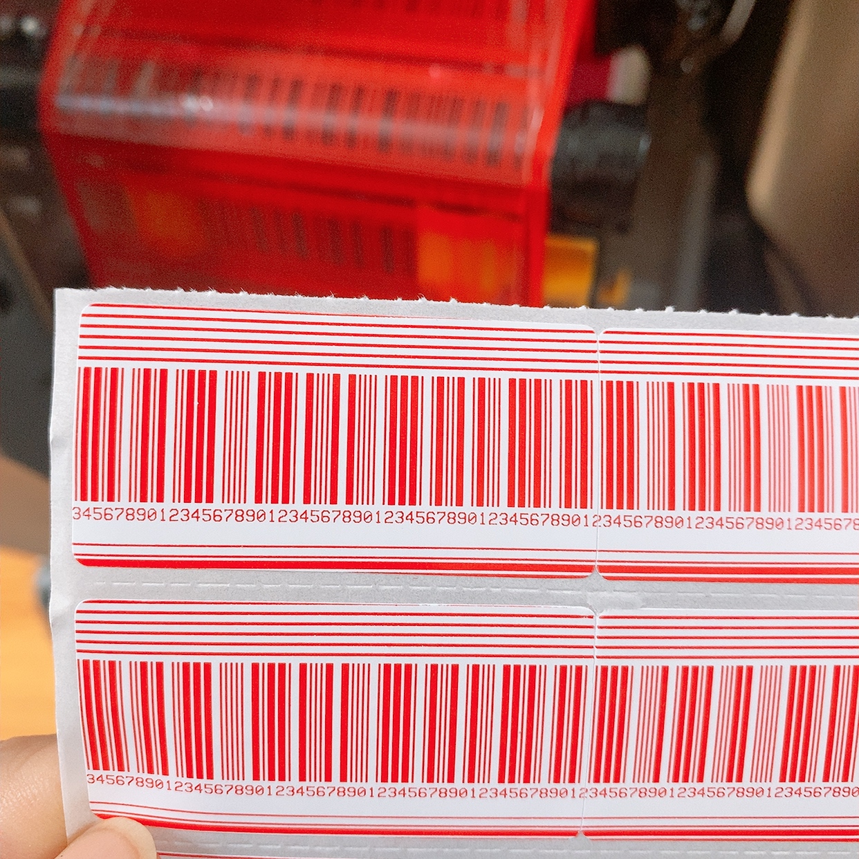 Mực in mã vạch màu đỏ chính hãng