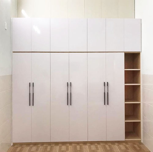 5-dieu-quan-trong-can-biet-truoc-khi-mua-tu-nhua-dung-quan-ao