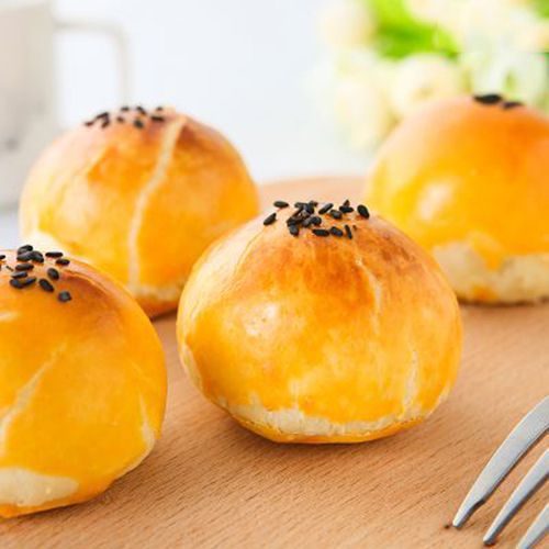 NGUỒN GỐC BÁNH TRỨNG VỊT BIỂN MOMI