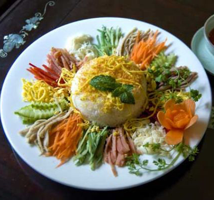 thuong-thuc-com-am-phu-hue
