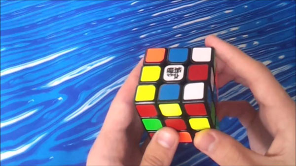 cách xoay Rubik nhanh hơn bởi  Feliks Zemdegs