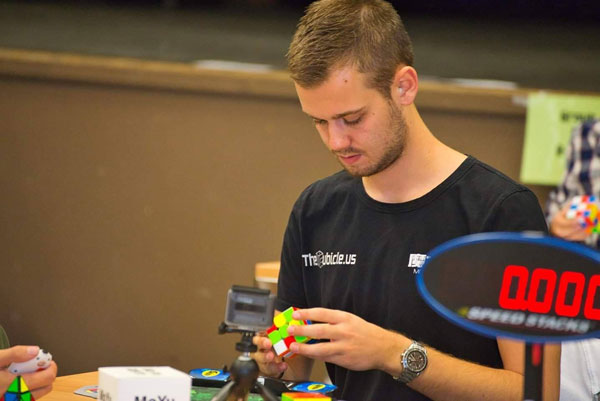 Cube mới chưa chắc đã giúp bạn cải thiện thành tích ảnh 02