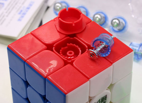 Lò xo MoYu Weilong WR M