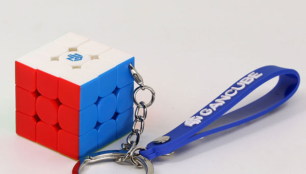 Phụ kiện đi kèm GAN 330 Cube