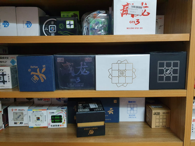 Mua Rubik tại H2 Rubik - Shop Rubik uy tín