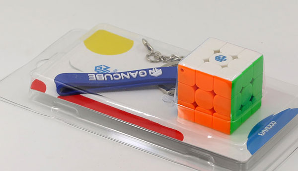 Mức giá GAN 330 Cube