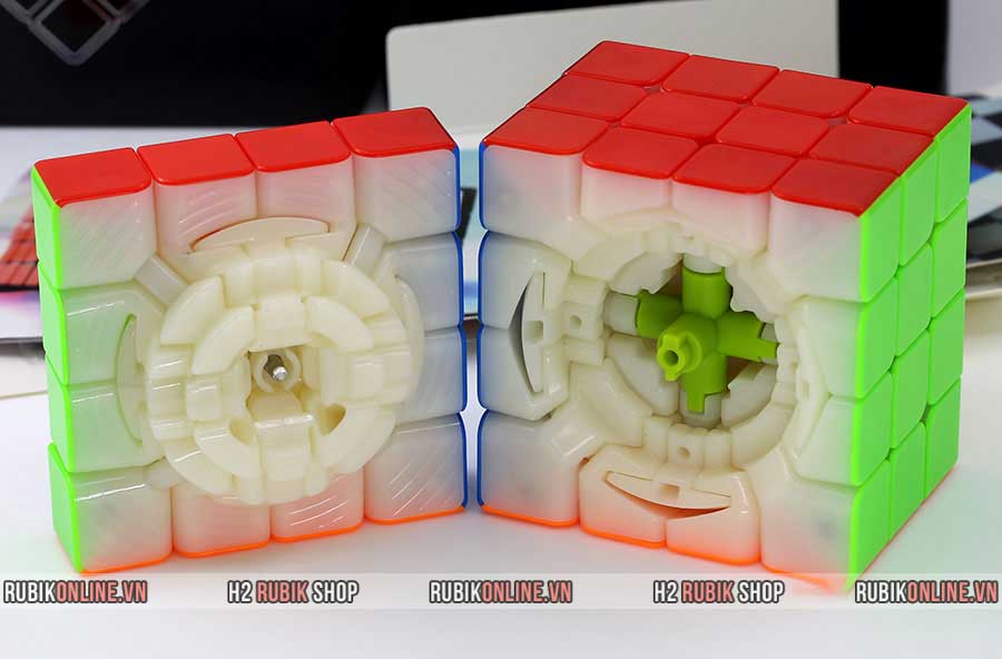 Valk 4 M (Lực từ trung bình)