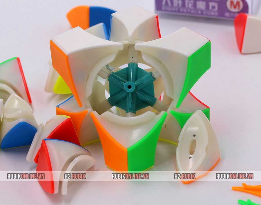 YuXin Eight Petals Cube Magnetic