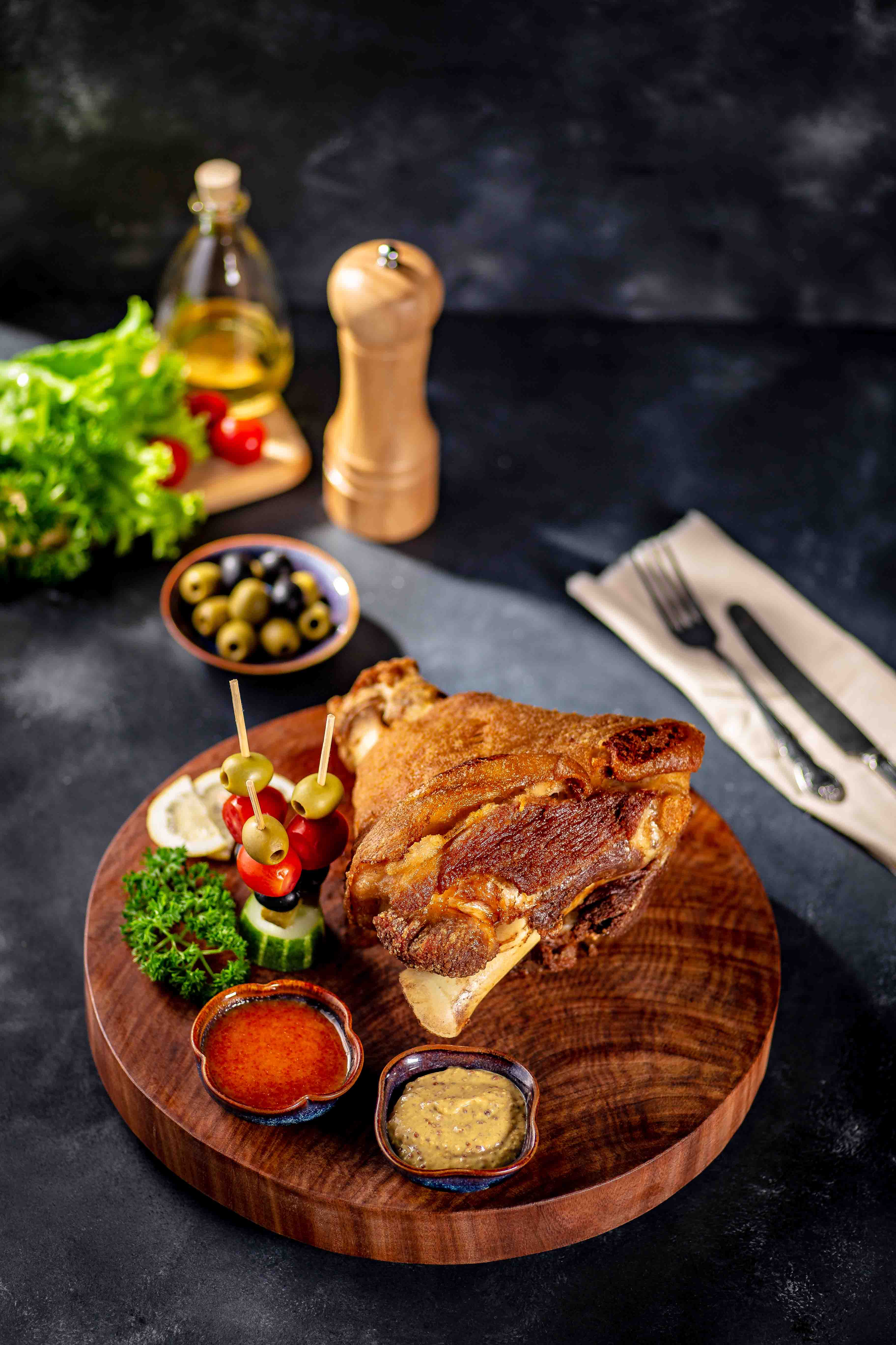 Sung sướng heo nướng tiêu tê