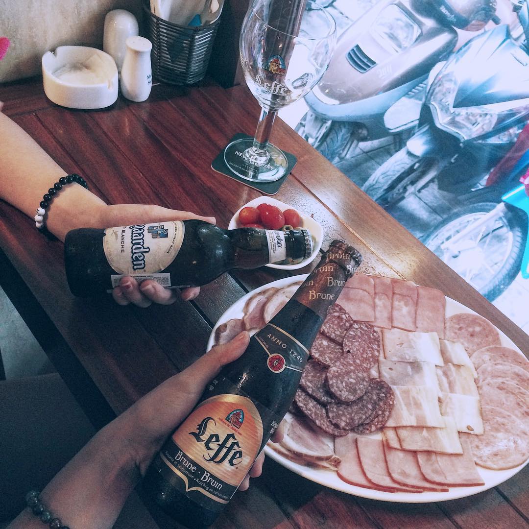 Bia-thủ-công-trào-lưu-mới-đối-với-thị-trường-đồ-uống-của-giới-trẻ-Việt-Nam