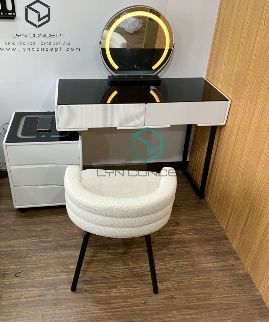 Bộ Bàn Trang Điểm Nhập Khẩu Thông Minh Có Sạc Không Dây & Loa Bluetooth  - BTĐ56.1