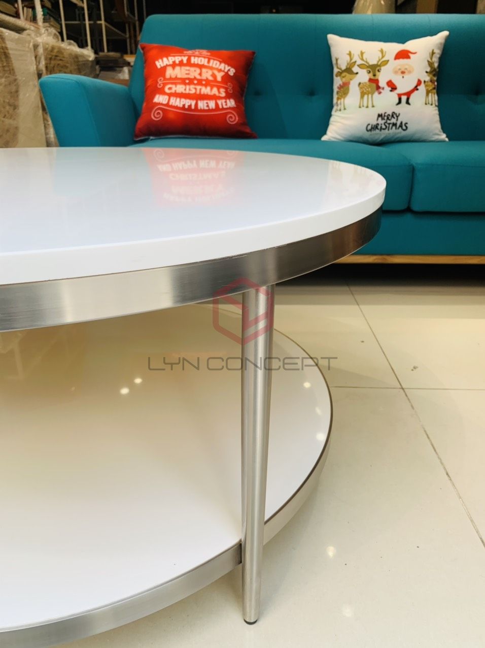 Bàn Trà Tròn Mặt Đá Chân Inox Mạ Pvd Màu Bạc Cao Cấp - BT02C