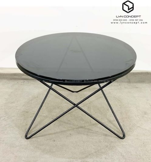 Bàn Trà Tròn Mặt Kính Đen Chân Sắt Kiểu Ngôi Sao Sơn Đen - BT12X2