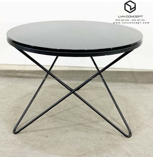 Bàn Trà Tròn Mặt Kính Đen Chân Sắt Kiểu Ngôi Sao Sơn Đen - BT12X2
