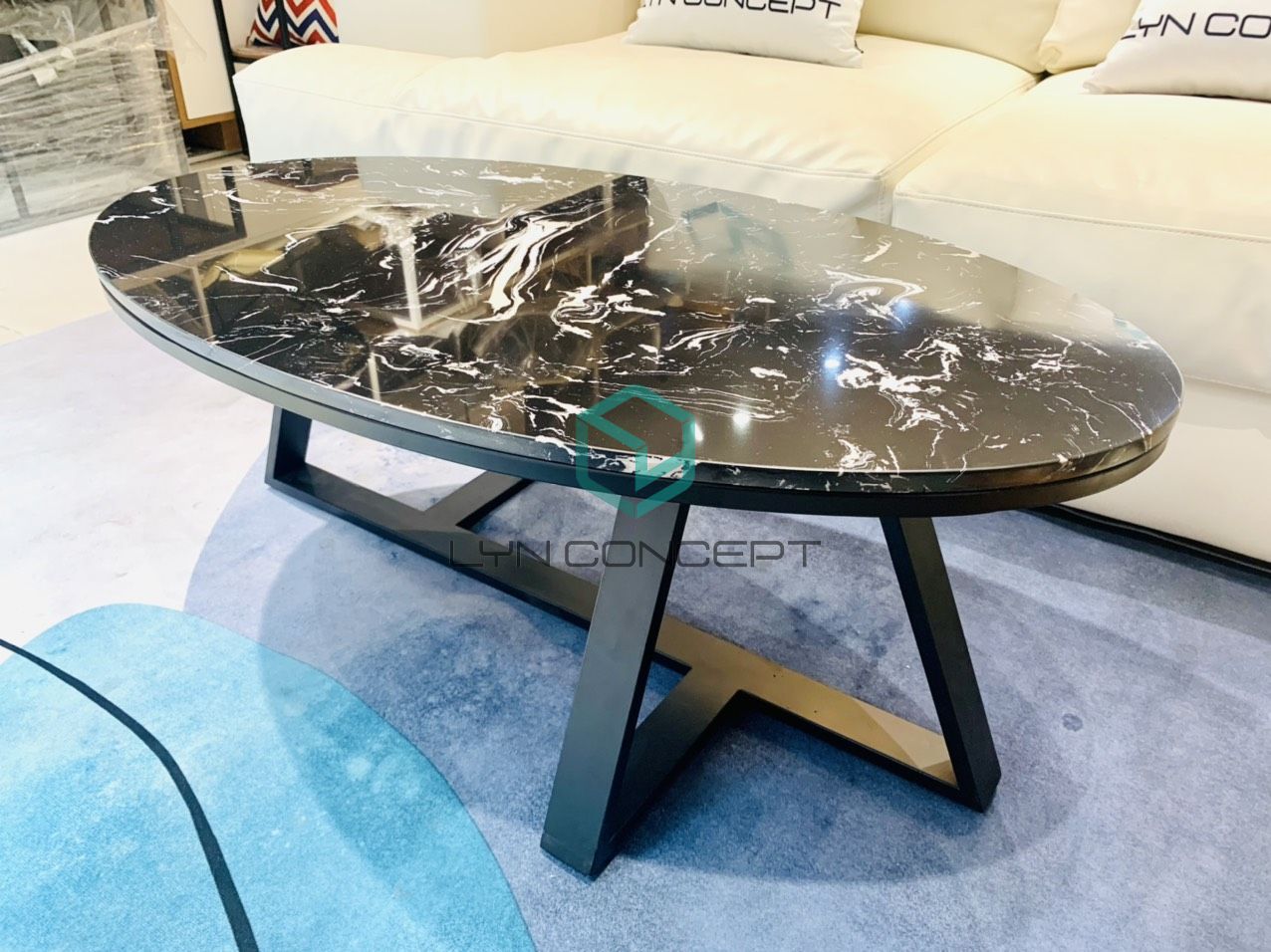 Bàn Trà Sofa Elip Mặt Đá Đen Chân Sắt Sơn Đen