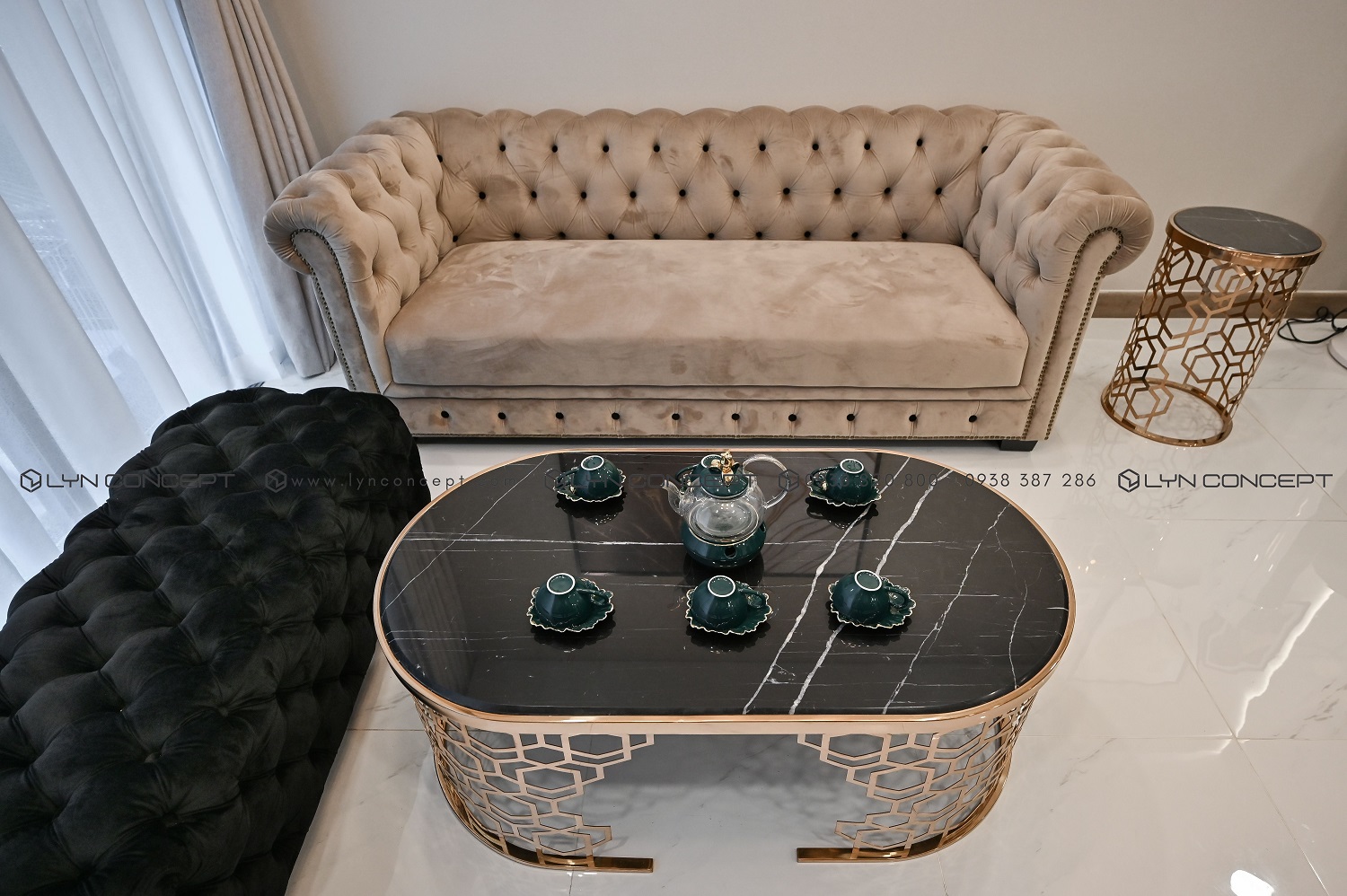 Bàn Trà Sofa Manfred Mặt Đá Đen Chân Cnc Inox Mạ Pvd - BT20B