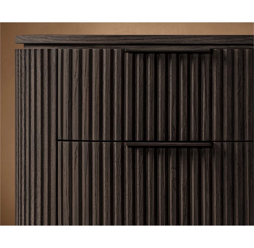 Tủ Đầu Giường Gỗ Tần Bì Có 3 Hộc Kéo - TĐGGTN02