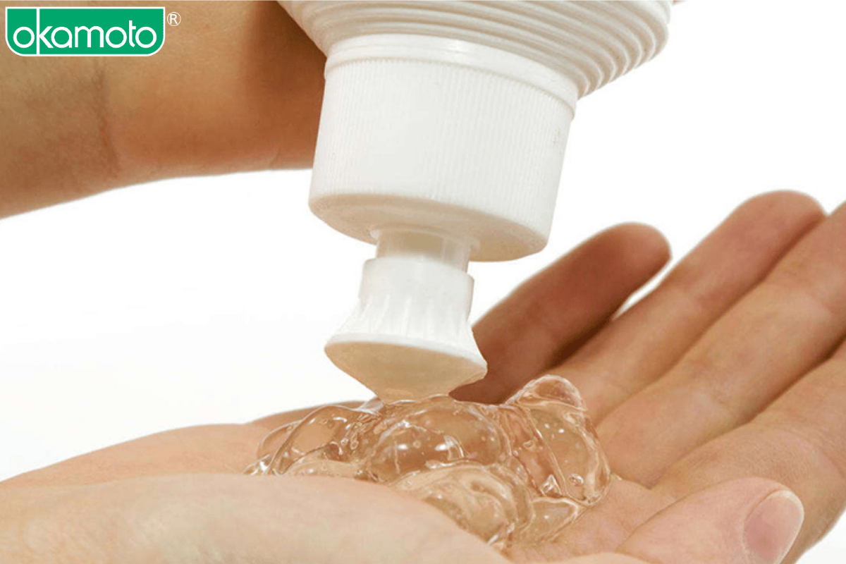 Sử dụng gel bôi trơn trong cuộc yêu