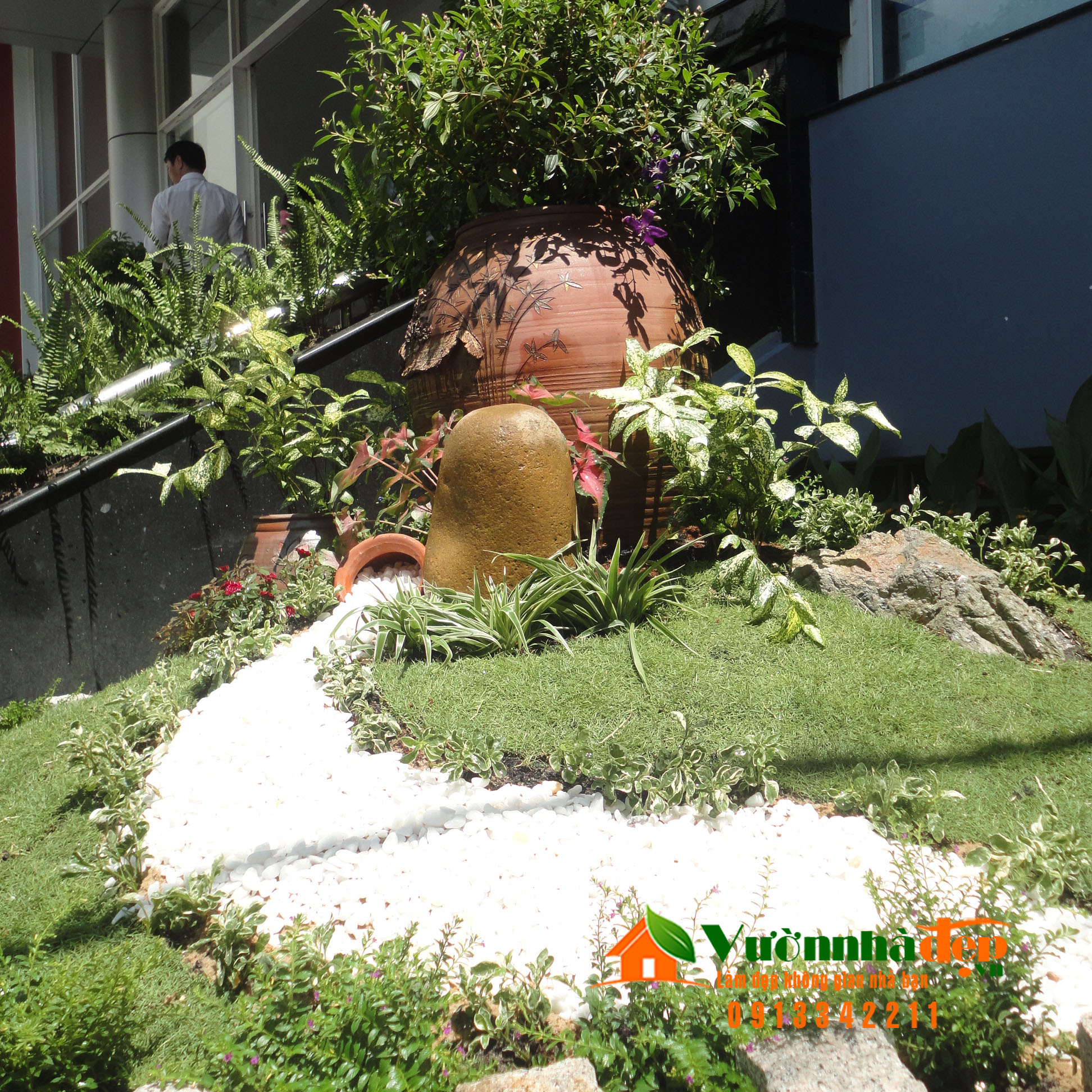 Bao-gia-thi-cong-san-vuon-2021