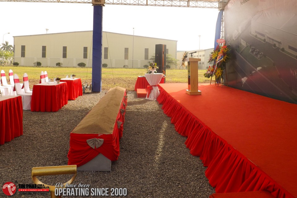 Hộp cát, sân khấu