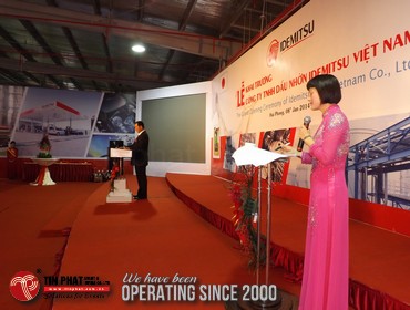 Người dẫn chương trình tiếng Việt