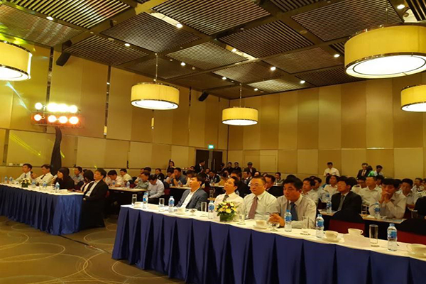 Tổ chức hội nghị tổng kết như thế nào?