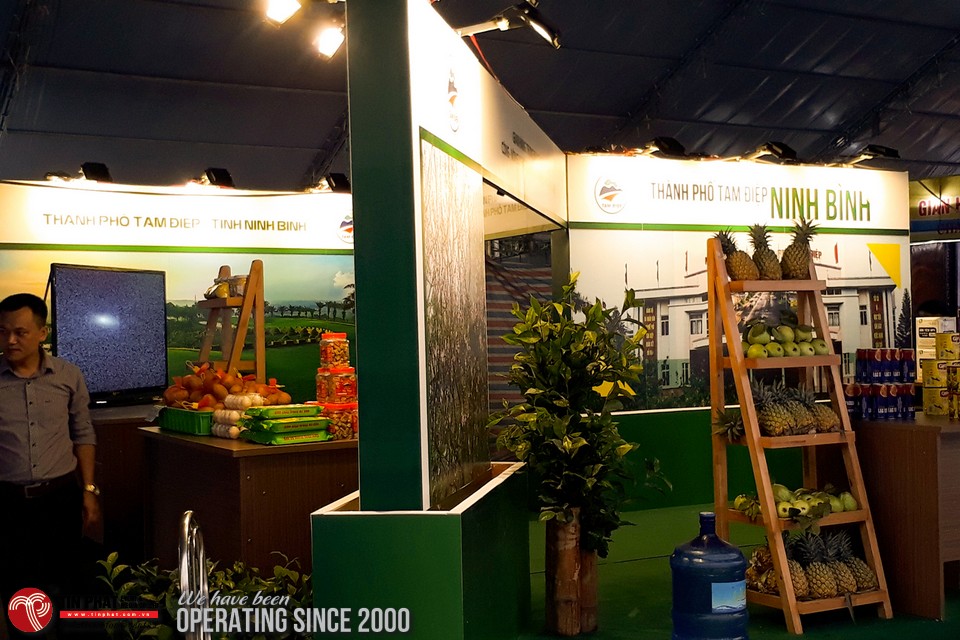 Bàn giao sử dụng Gian hàng triển lãm thành tựu tiêu biểu của thành phố Tam Điệp