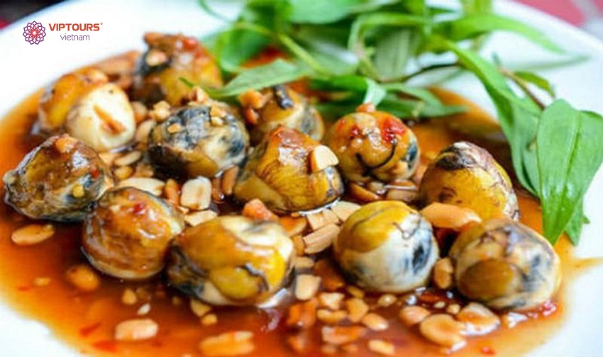 trung-cut-lon-xao-me-da-nang