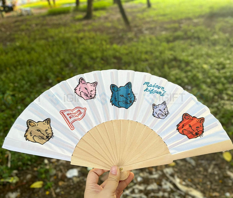 Quạt in logo – Quà tặng khuyến mãi mùa hè 2025 cho doanh nghiệp 5 Quạt in logo – Quà tặng khuyến mãi mùa hè 2025 cho doanh nghiệp Quà tặng công nghệ doanh nghiệp