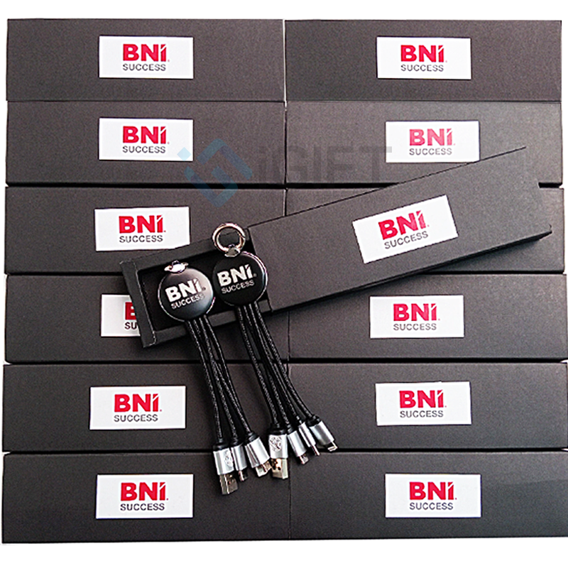 Cáp sạc đa năng 3 in 1 - Khắc logo phát sáng 1 Cáp sạc đa năng 3 in 1 - Khắc logo phát sáng Quà tặng công nghệ doanh nghiệp