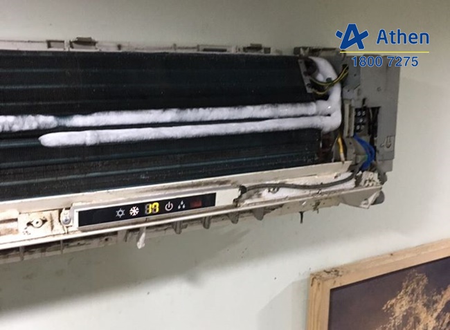 Máy lạnh bị hư hỏng do lâu ngày không được bảo dưỡng