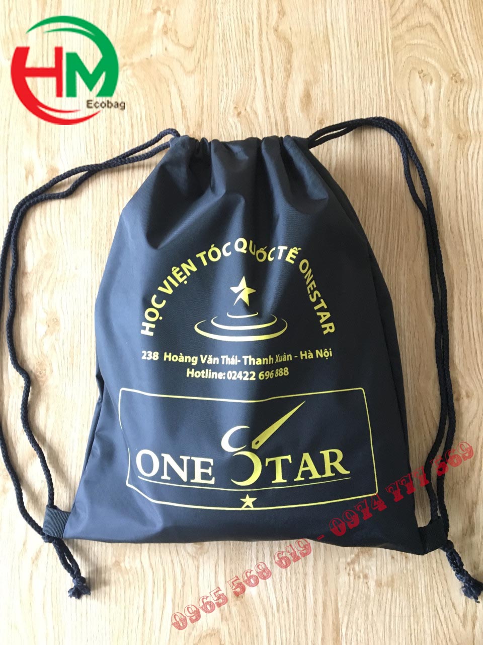 túi vải dây rút quà tặng chất liệu vải dù thích hợp làm quà tặng du lịch