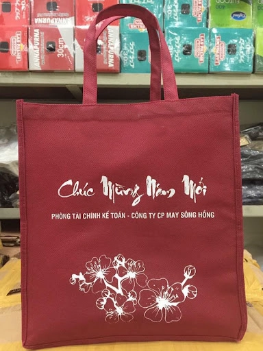 Báo giá túi vải không dệt đựng quà tết dựa trên nhiều yếu tố