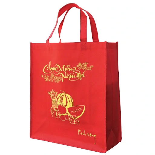 Doanh nghiệp lựa chọn túi vải không dệt đựng quà tết với nhiều ưu điểm