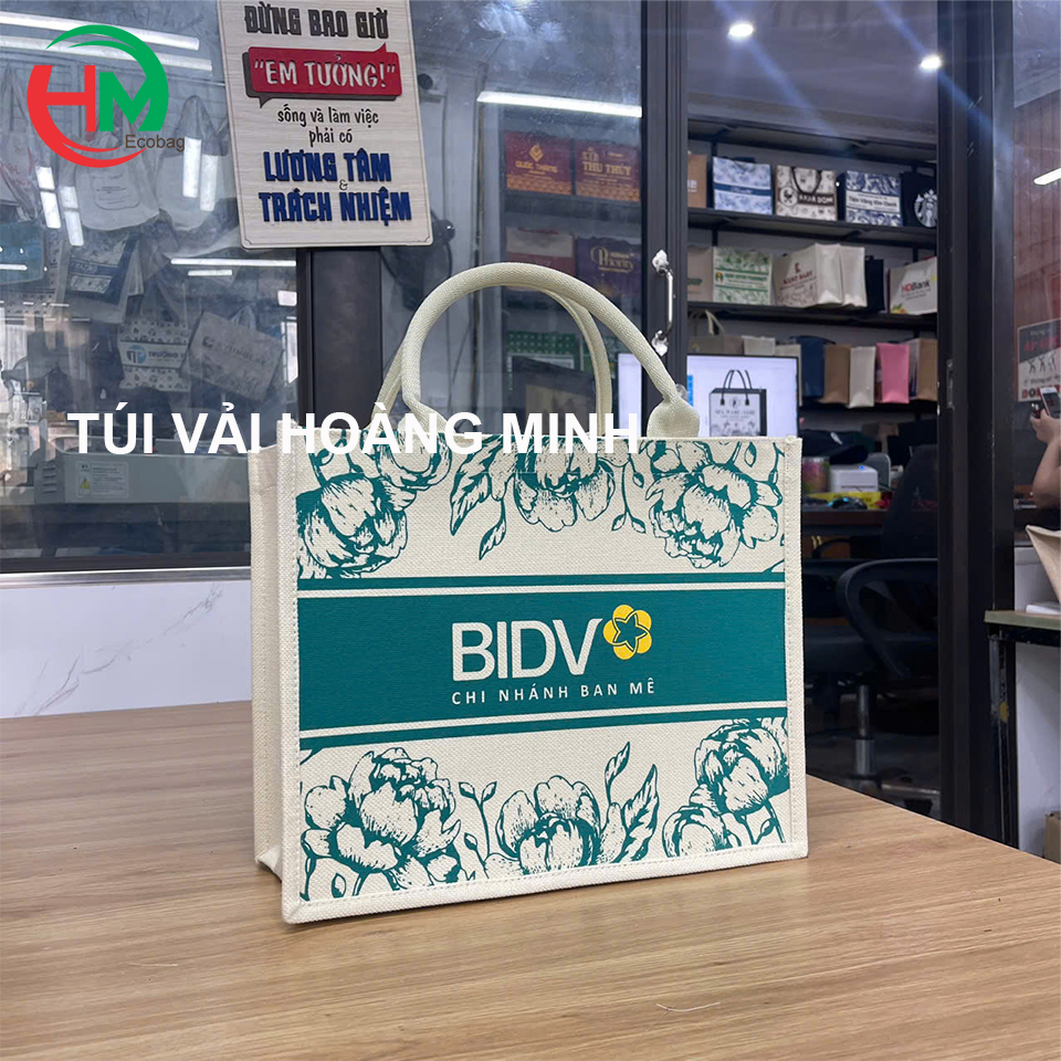 sản phẩm túi vải linen in logo BIDV- Chi nhánh Ban mê