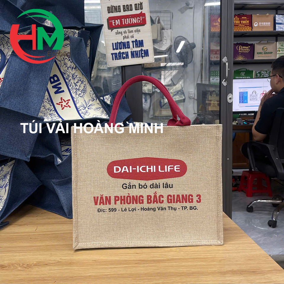 sản phẩm túi vải đay linen sản xuất tại xưởng Túi Vải Hoàng Minh