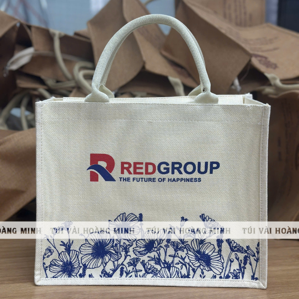 Túi vải quà tặng thương hiệu Redgroup - một doanh nghiệp về bất động sản