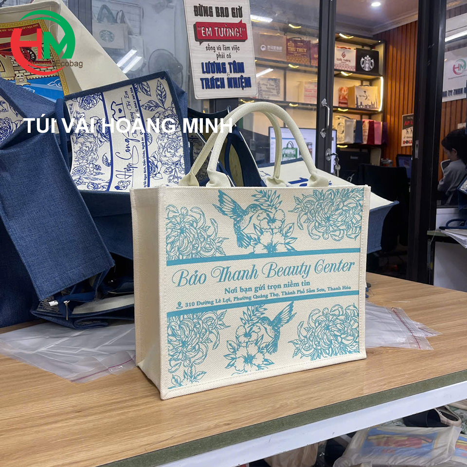 túi vải quà tặng Bảo Thanh Beauty được in chuyển nhiệt tại xưởng Túi Vải Hoàng Minh