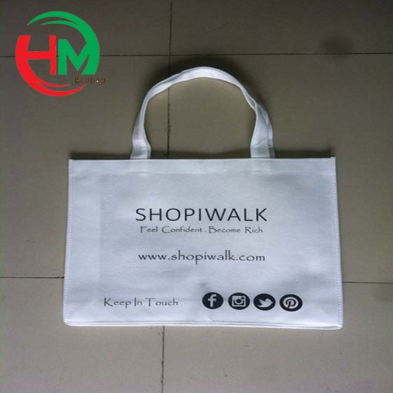 Hoàng Minh - địa chỉ cung cấp túi vải không dệt uy tín, chất lượng