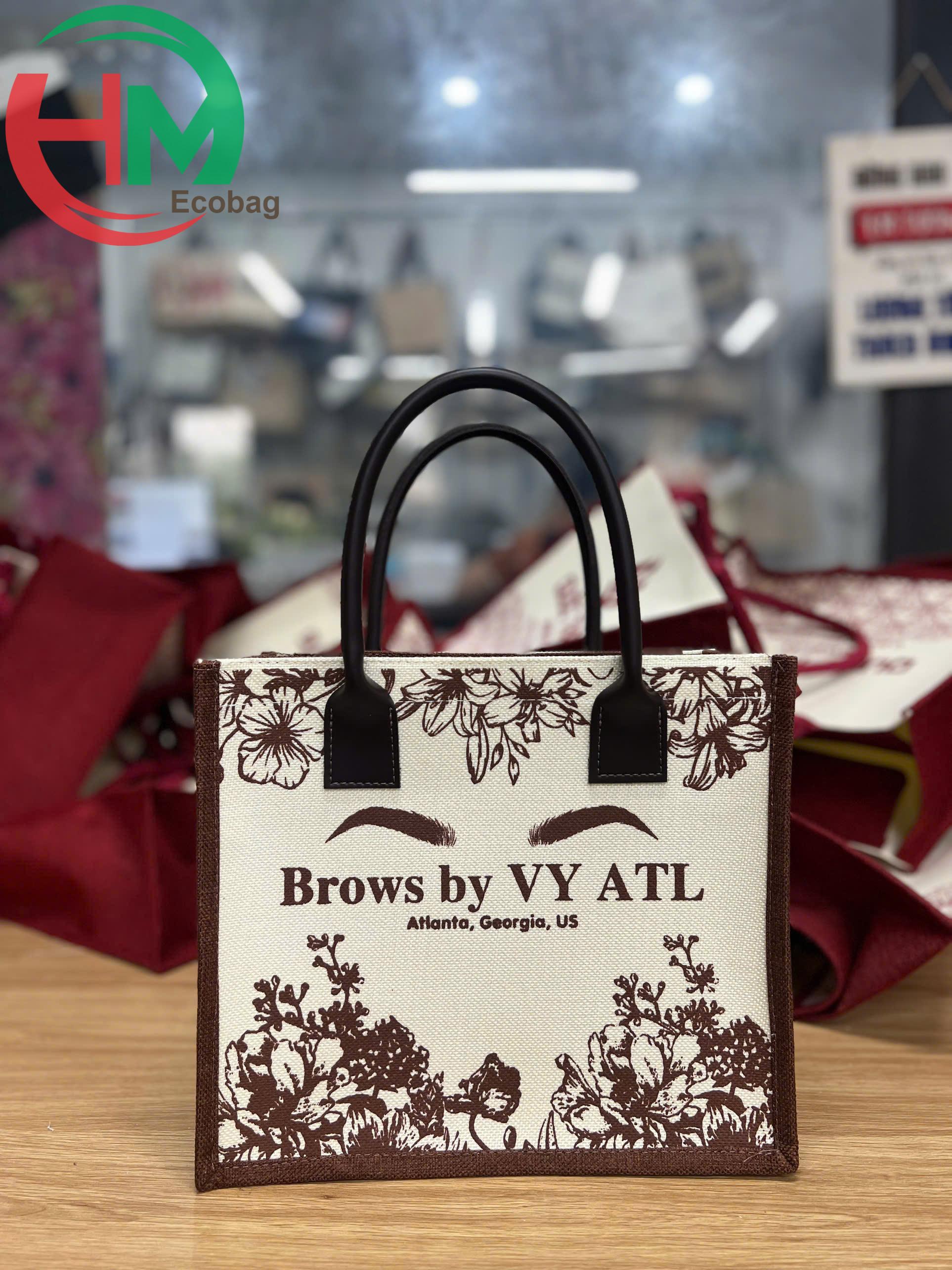 Mẫu túi vải linen được sử dụng phương pháp in lưới ( in lụa) để in logo